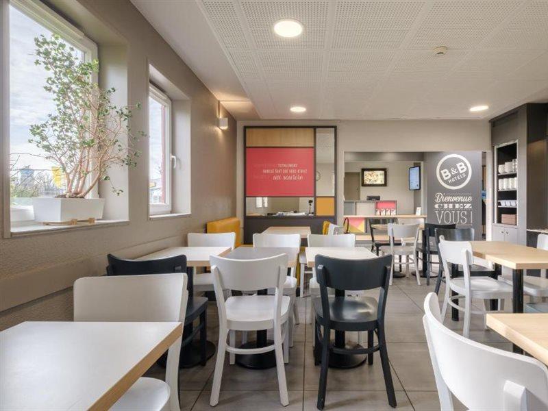 B&B Hotel Calais Centre St Pierre Dış mekan fotoğraf