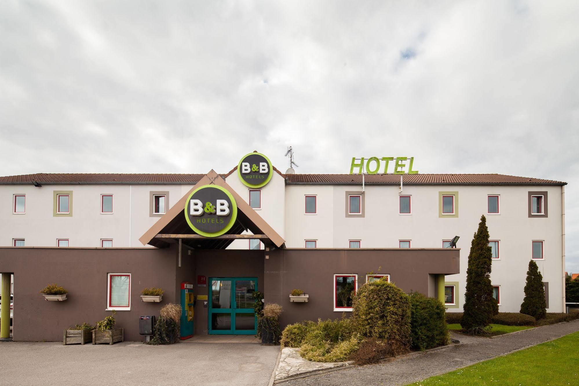 B&B Hotel Calais Centre St Pierre Dış mekan fotoğraf