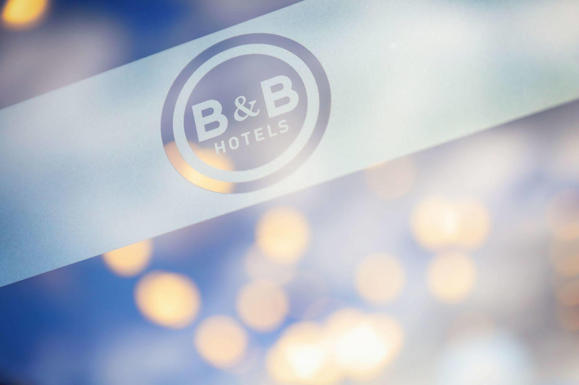 B&B Hotel Calais Centre St Pierre Dış mekan fotoğraf